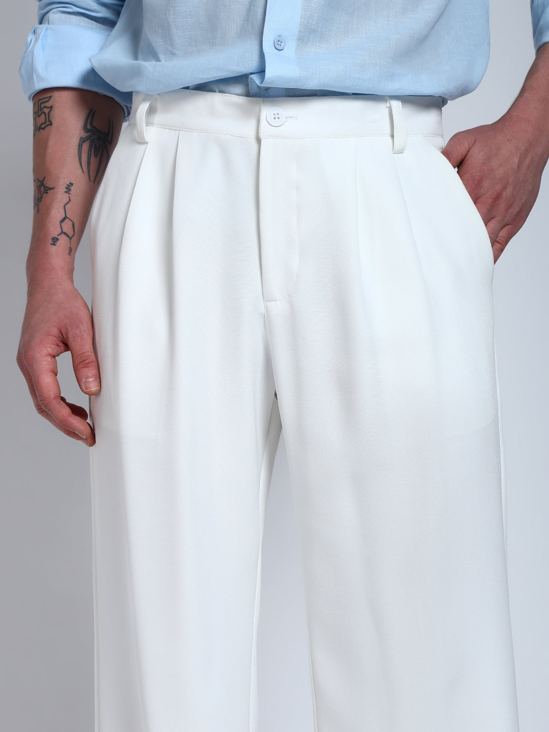 White Solid Pleated Korean Pants