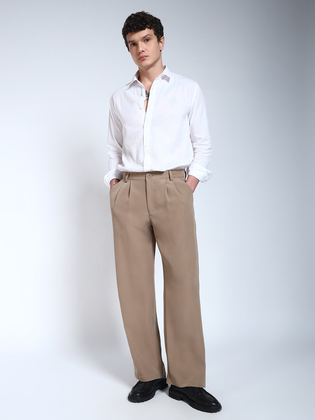 Fawn Solid Pleated Korean Pants
