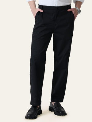 Black Solid Slim Fit Chinos