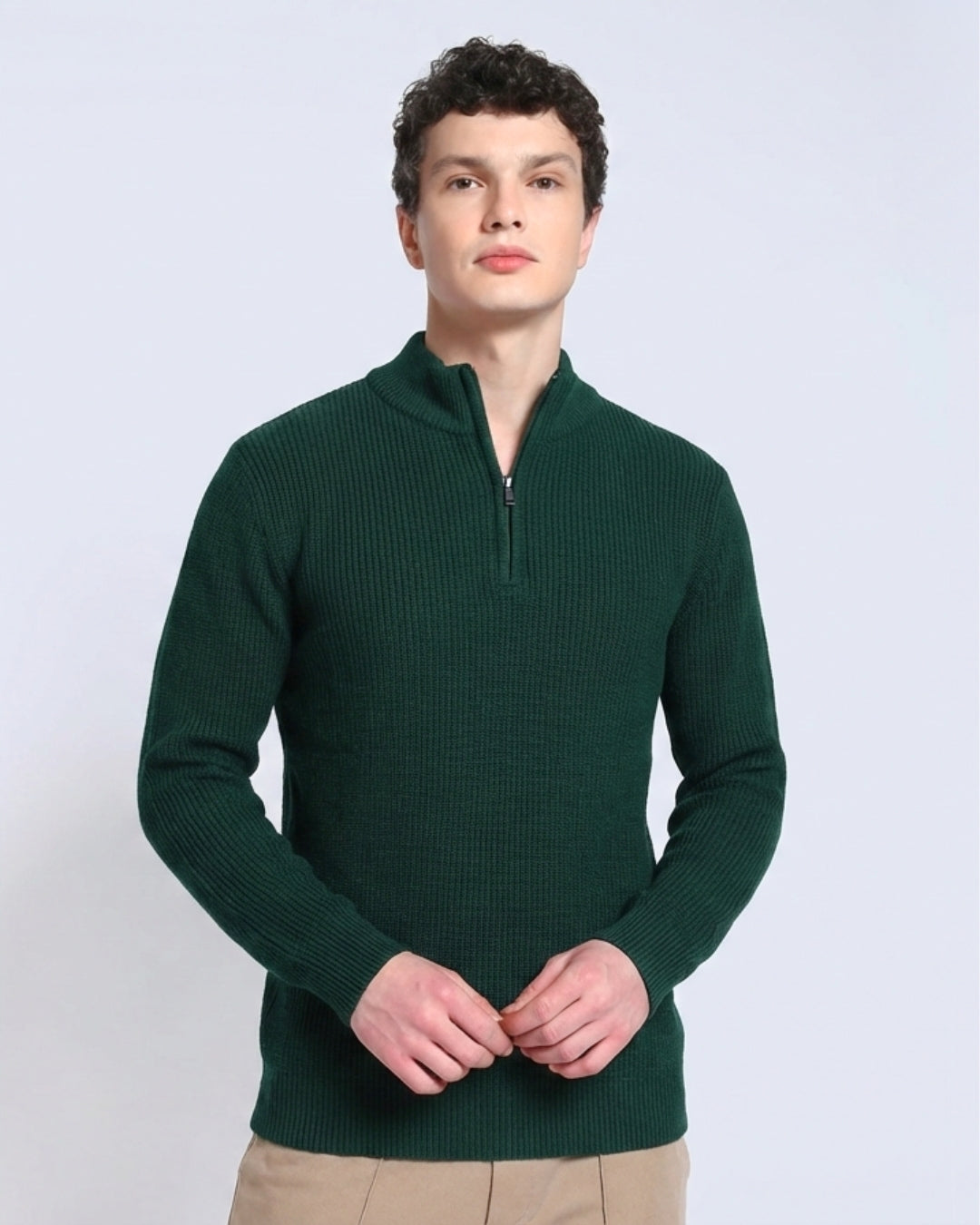 Green Solid Ribbed Zip-Top Lightweight Pullover-Sweater