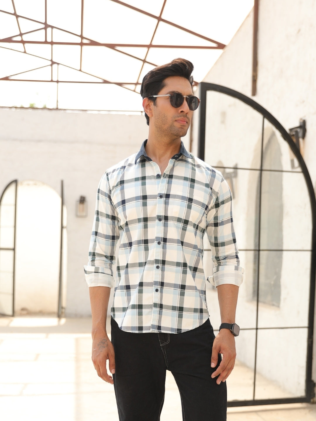 Contrast collar cotton sky blue checks shirt