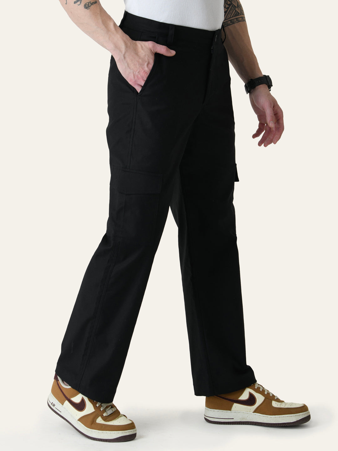 Black Solid Cargo Pants
