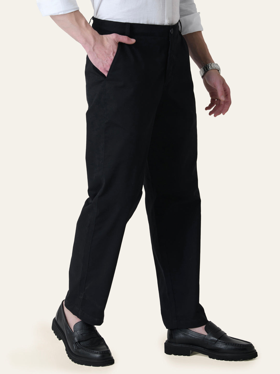 Black Solid Slim Fit Chinos