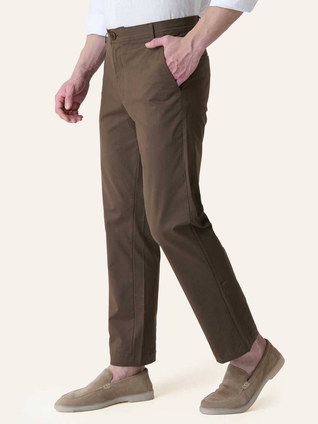 Brown Solid Slim Fit Chinos