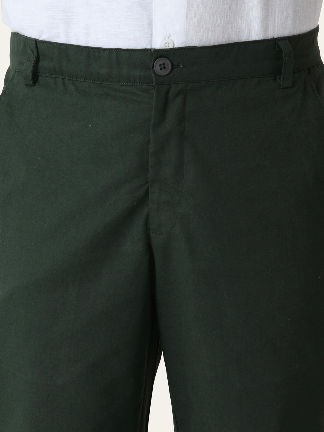 Bottle Green Solid Slim Fit Chinos