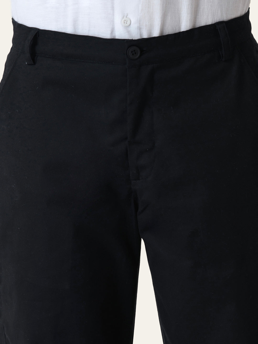 Black Solid Slim Fit Chinos