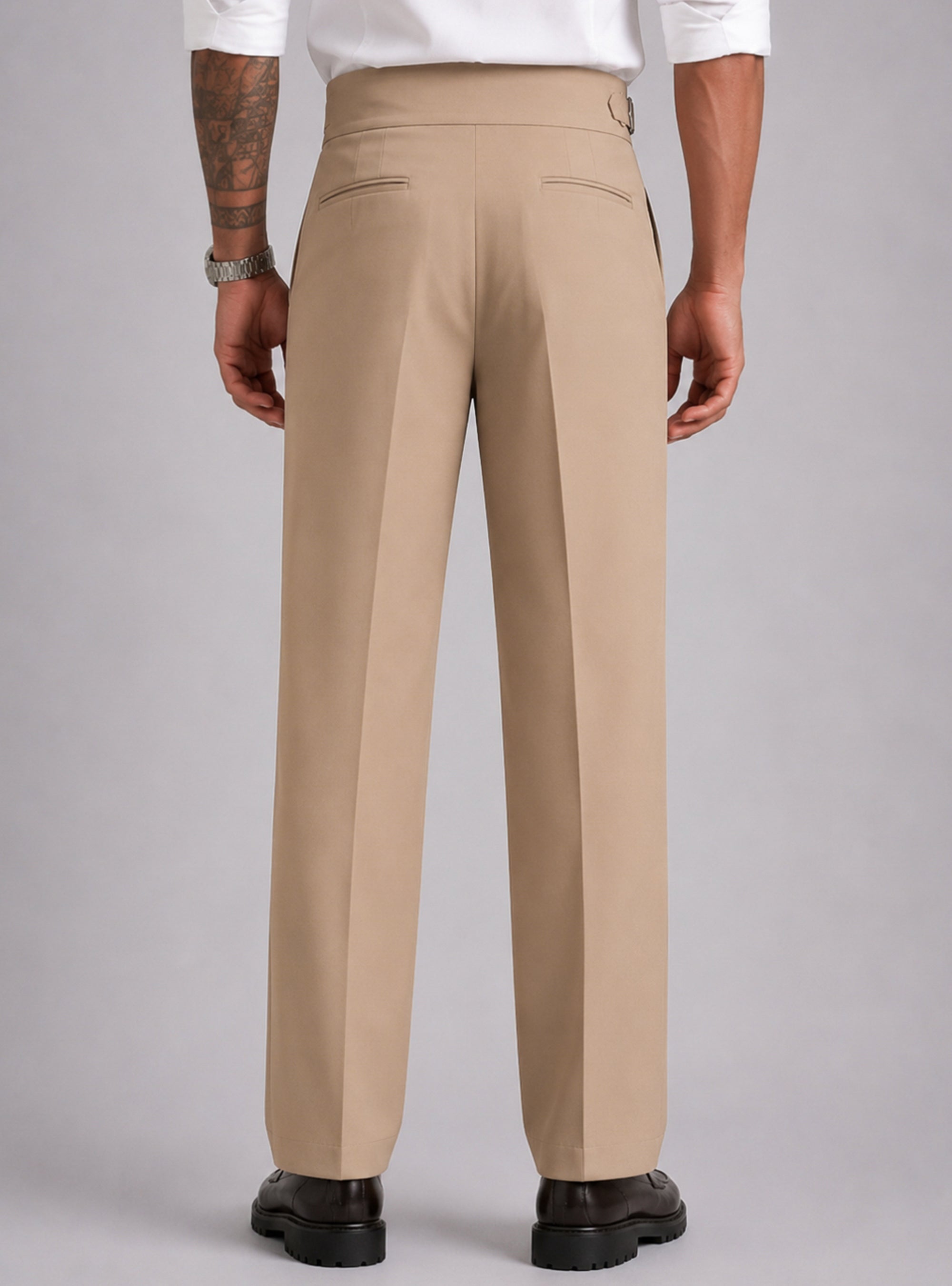 Fawn Solid Straight Fit Single Buckle Gurkha Pant For Men