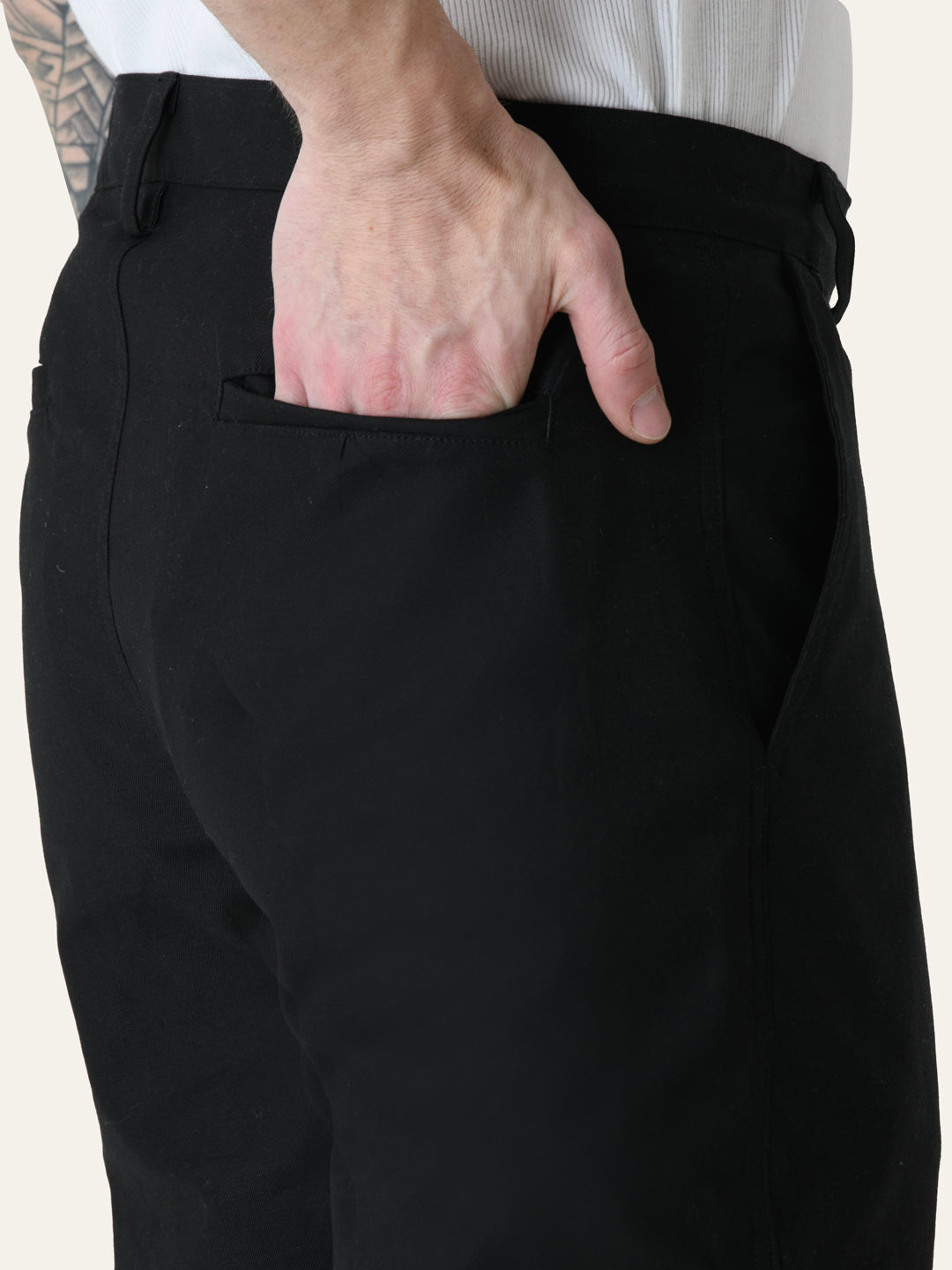 Black Solid Cargo Pants