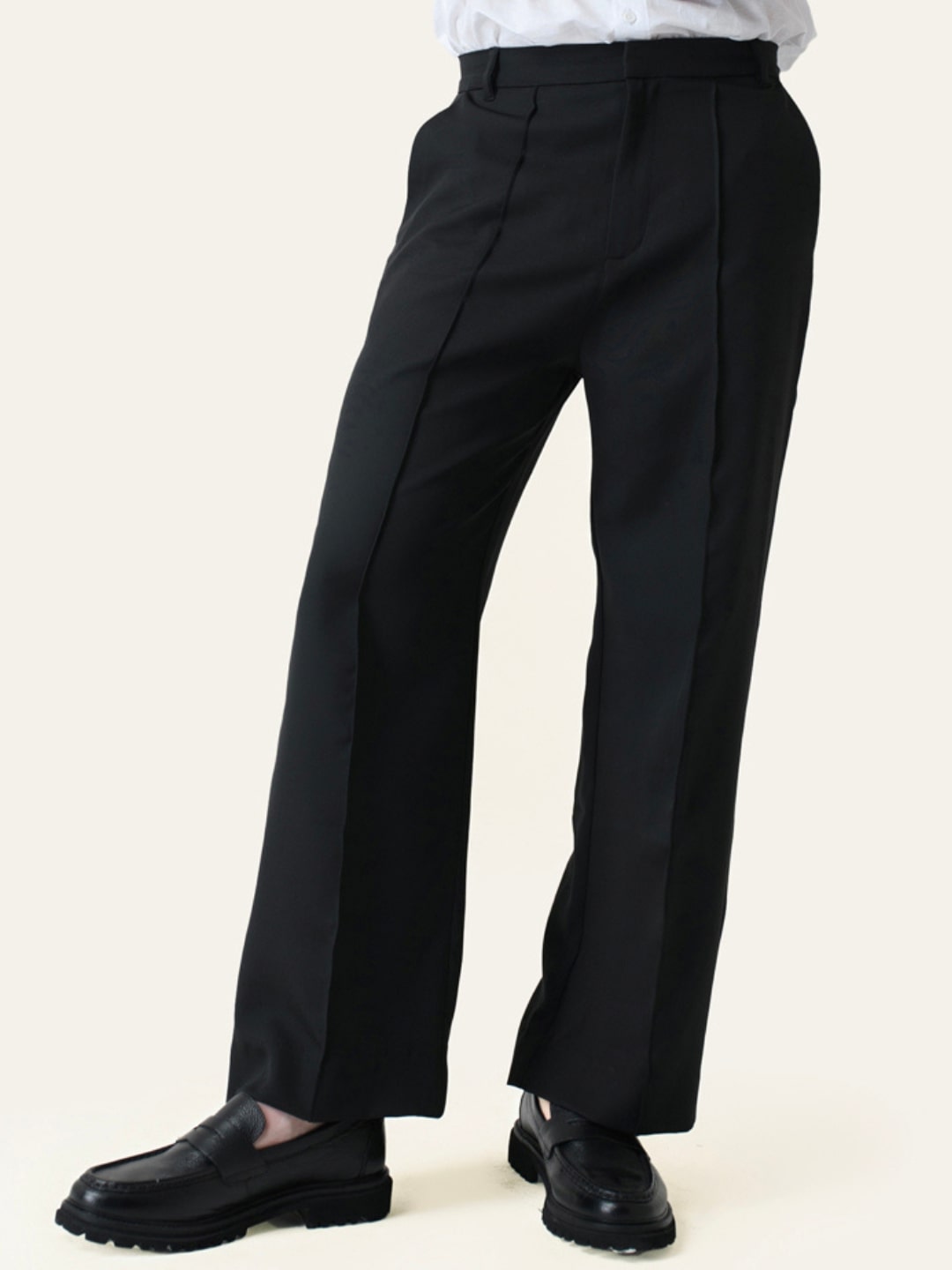 Black Solid Pintuck Korean Pants