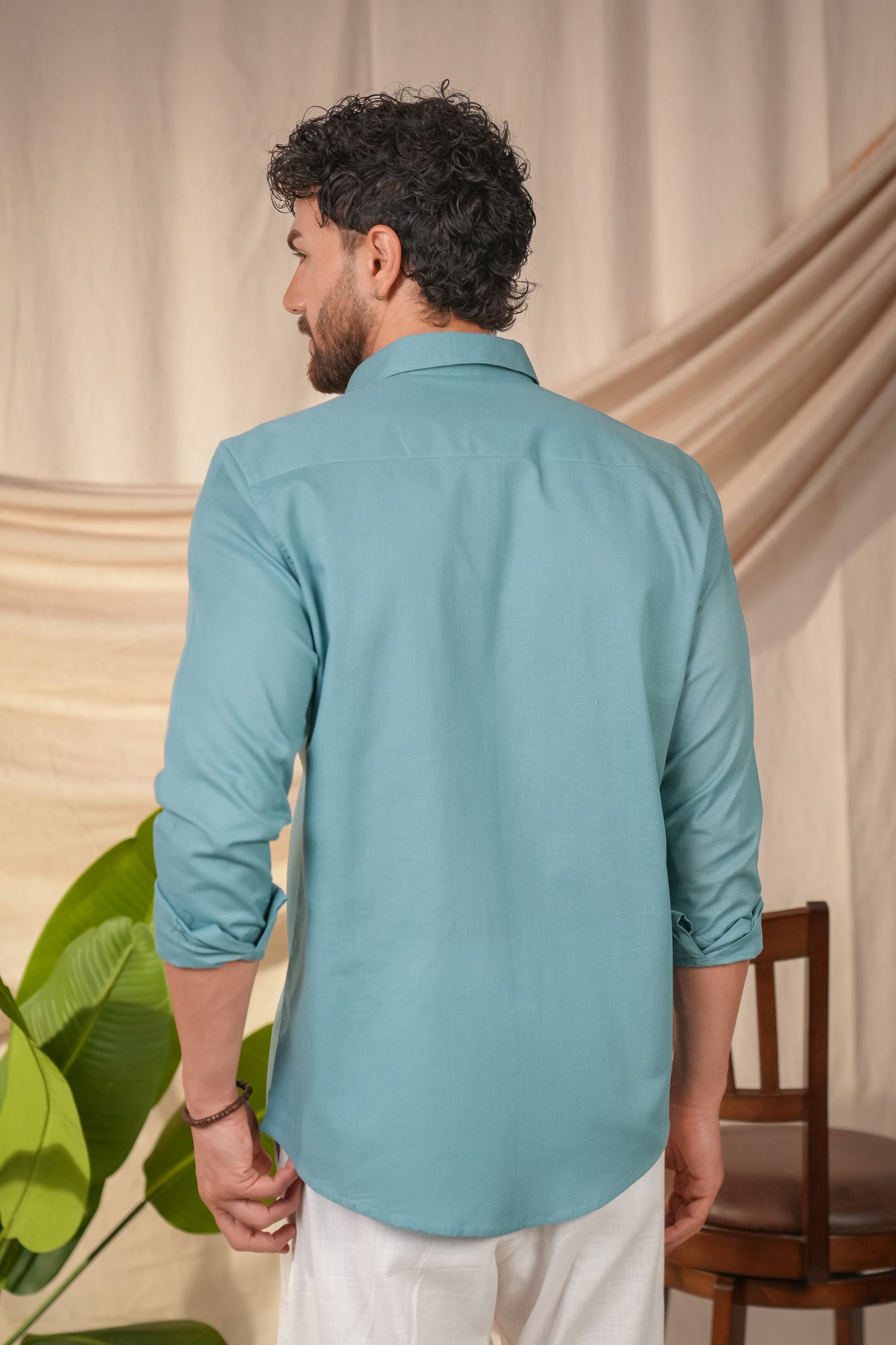 Turqoise Blue Solid Pre-Washed Linen Cotton Slim Fit Shirt