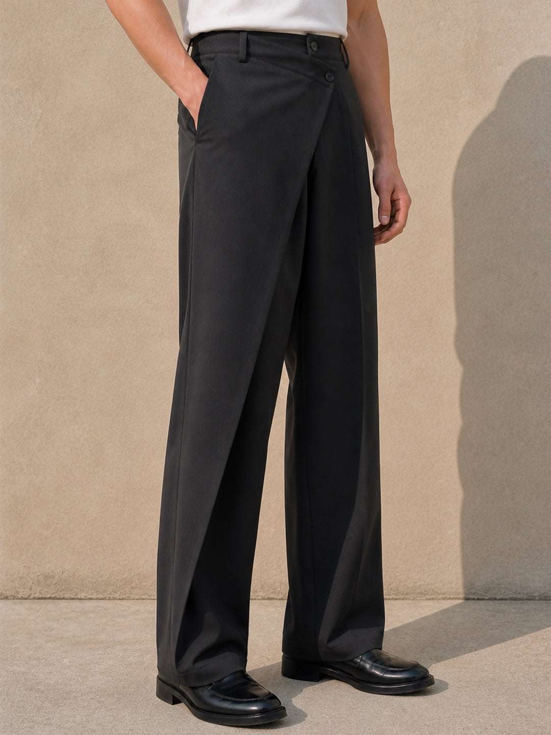 Black Solid Banana Crepe Relaxed Fit Korean Pant