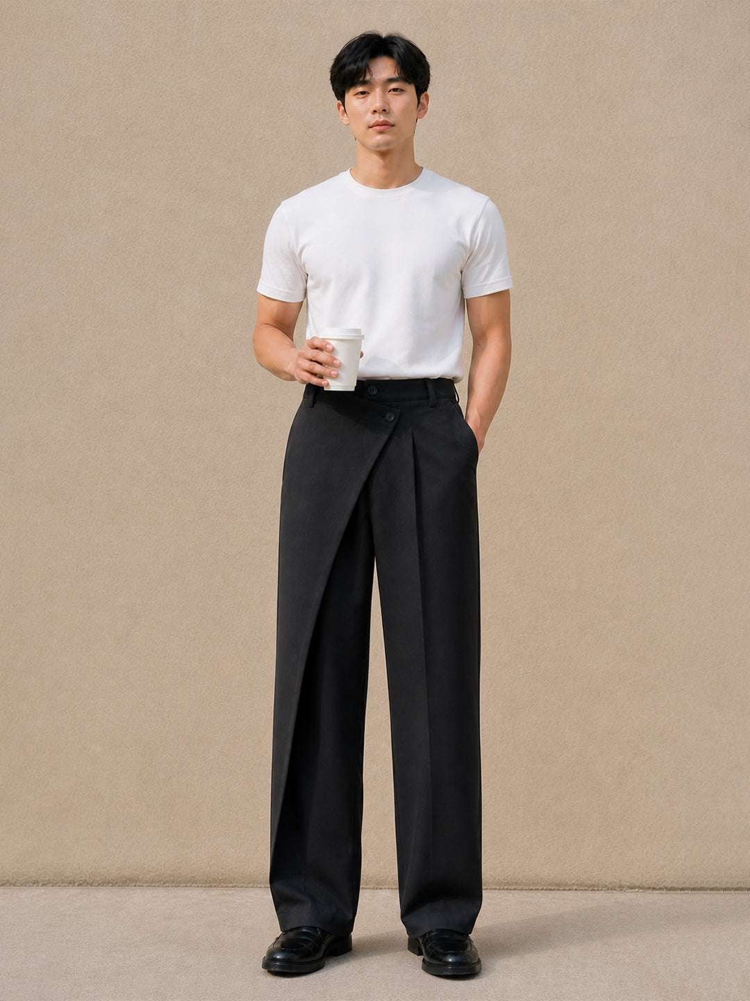 Black Solid Banana Crepe Relaxed Fit Korean Pant