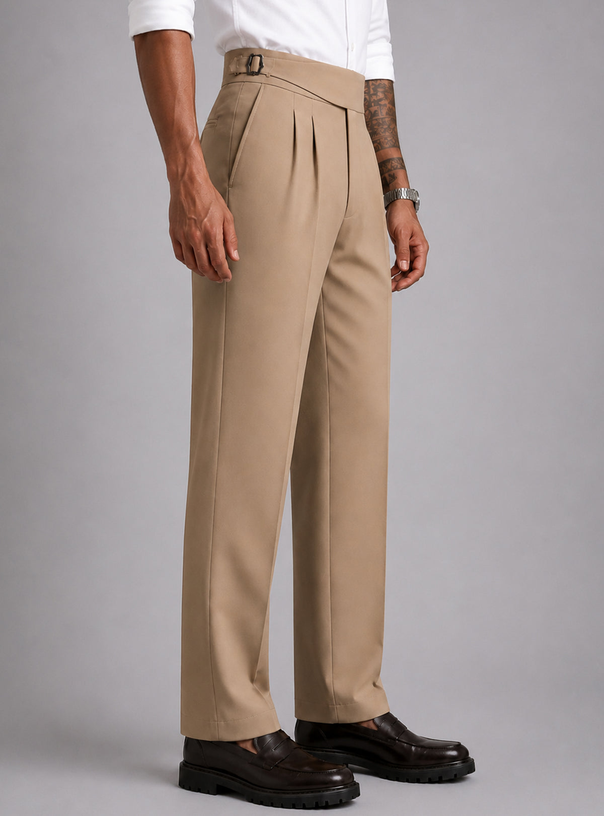 Fawn Solid Straight Fit Single Buckle Gurkha Pant For Men