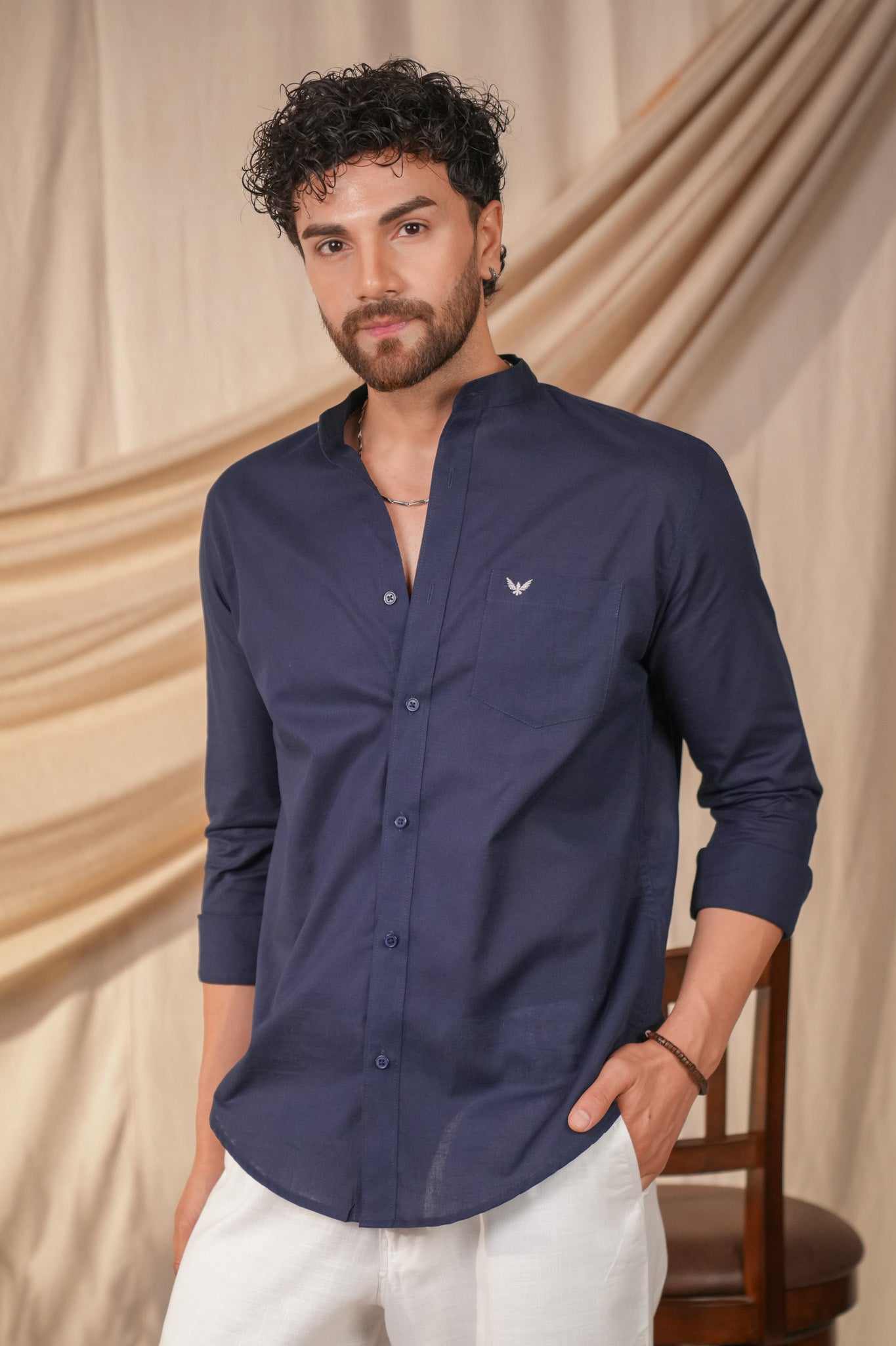 Navy blue Solid Pre-Washed Linen Cotton Slim Fit Shirt