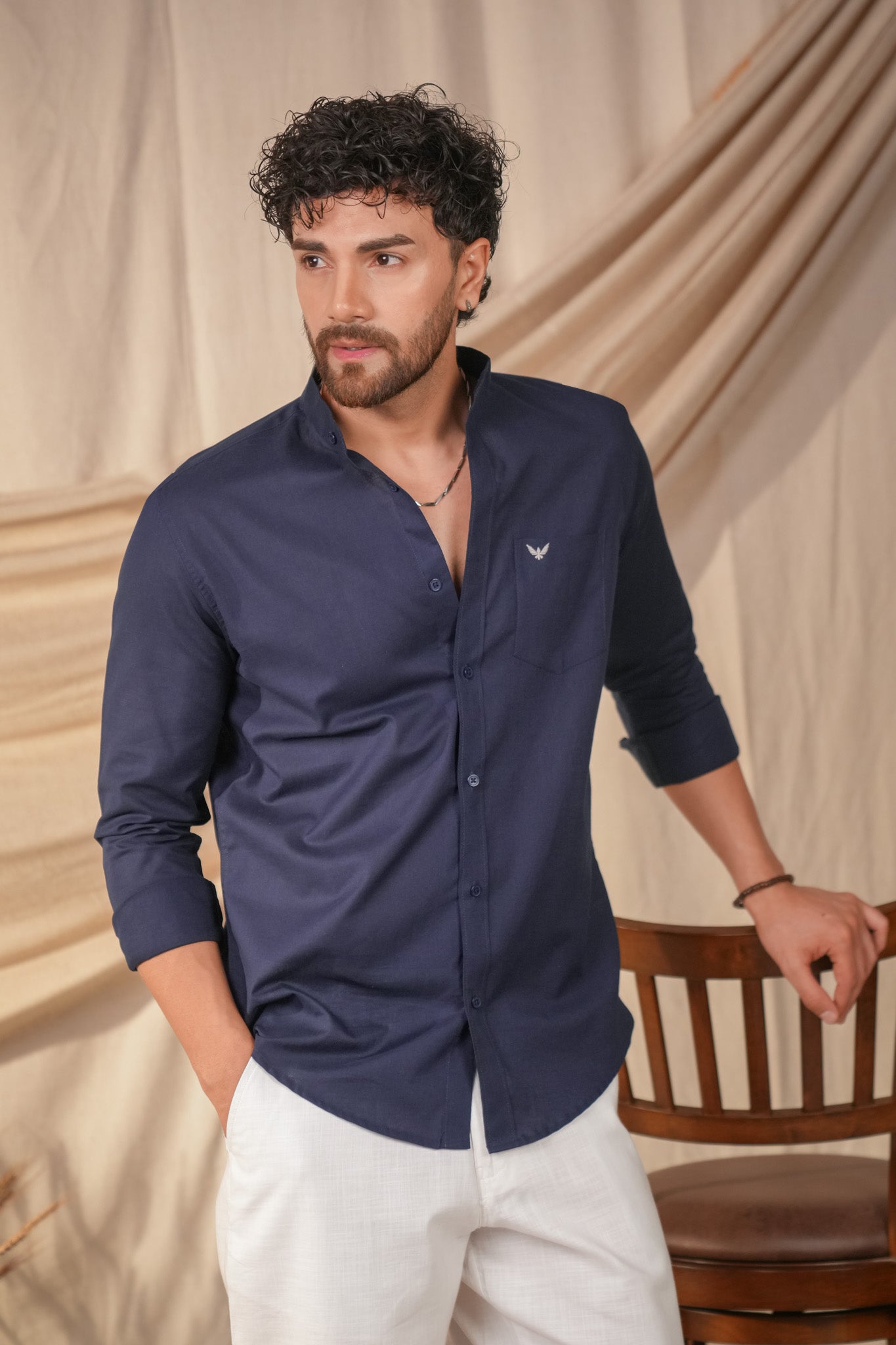 Navy blue Solid Pre-Washed Linen Cotton Slim Fit Shirt