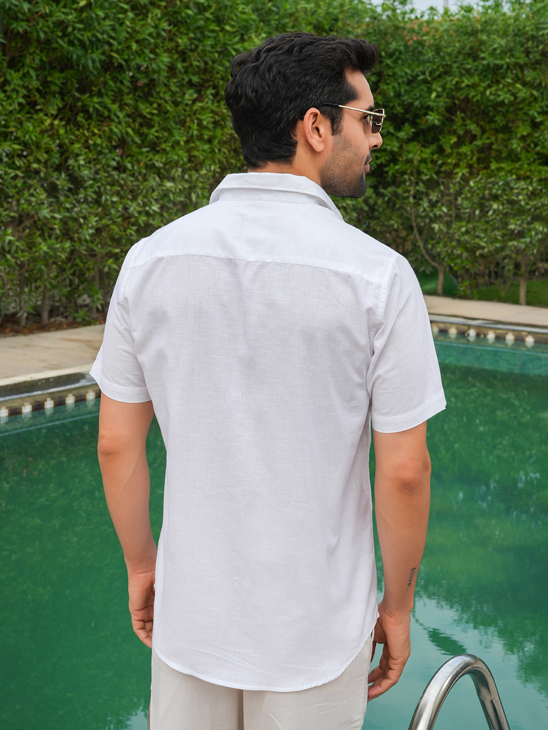 White Solid Slim Fit Half Sleeve Linen Cotton Shirt