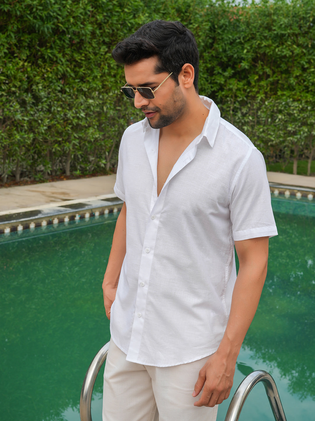 White Solid Slim Fit Half Sleeve Linen Cotton Shirt