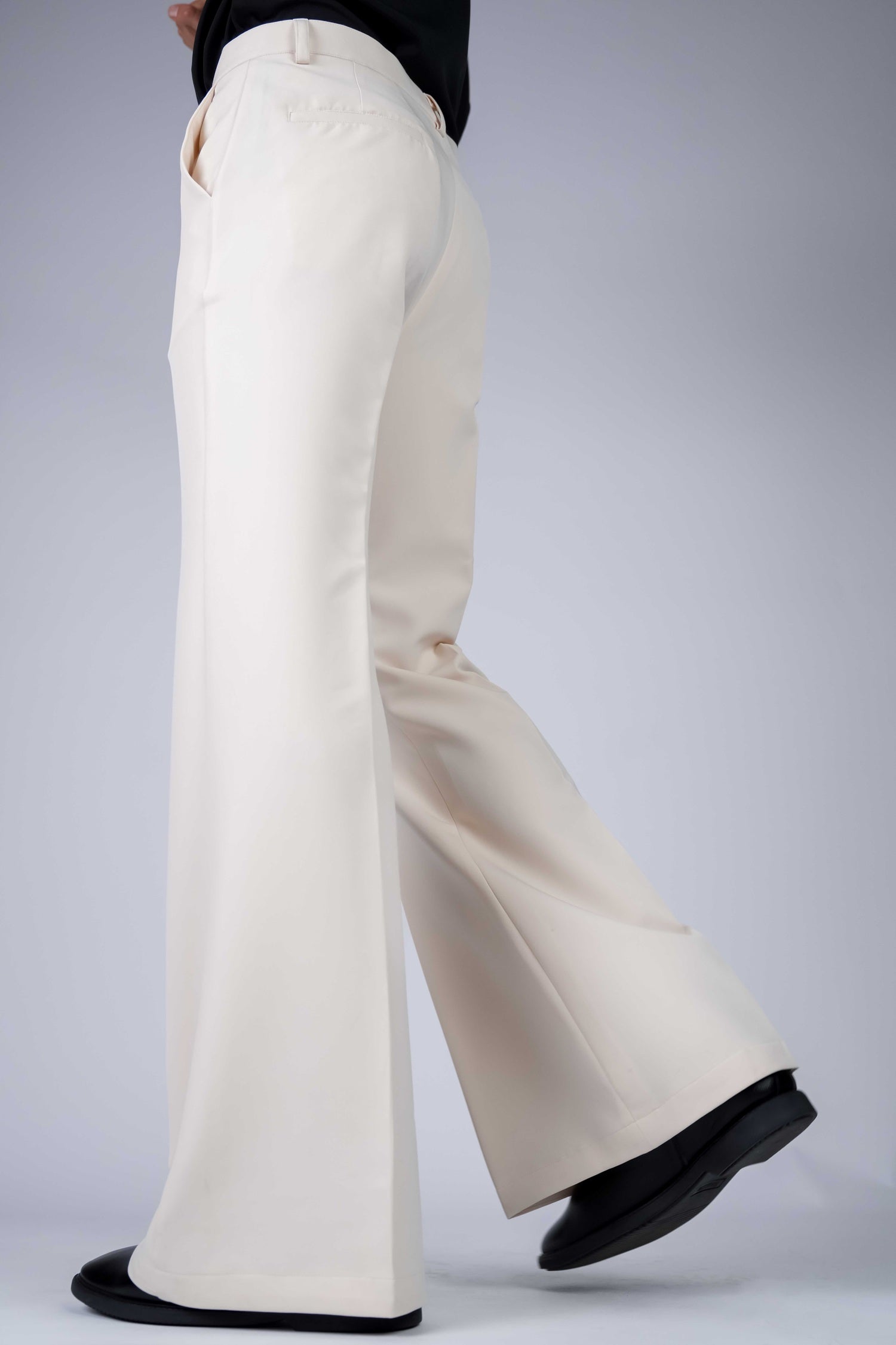 Cream Solid Boot Cut Fit Pants