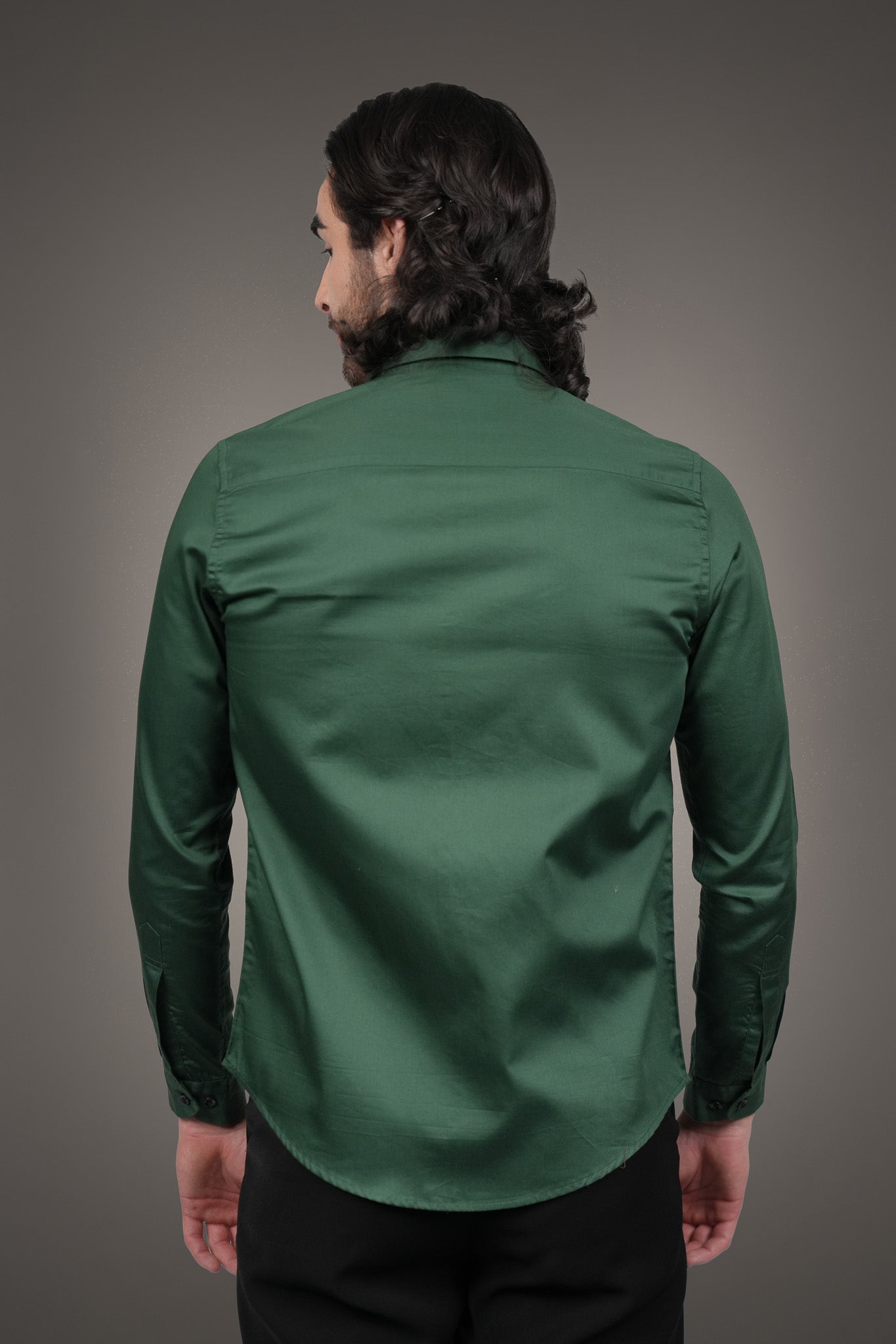 English Green Solid Cotton Satin Slim Fit Shirt