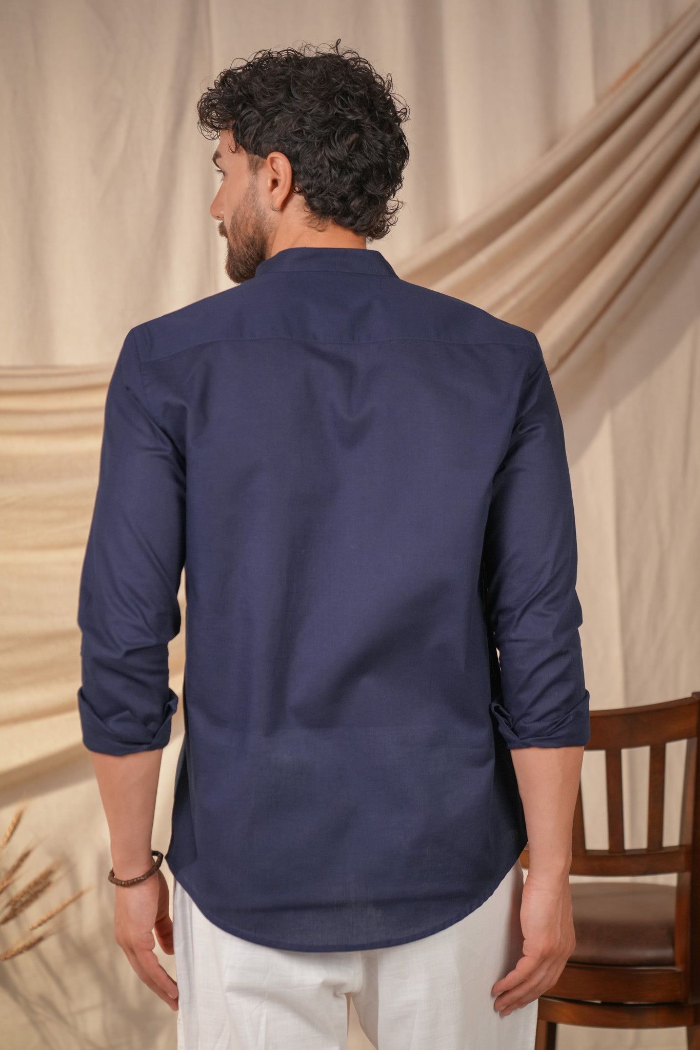 Navy blue Solid Pre-Washed Linen Cotton Slim Fit Shirt