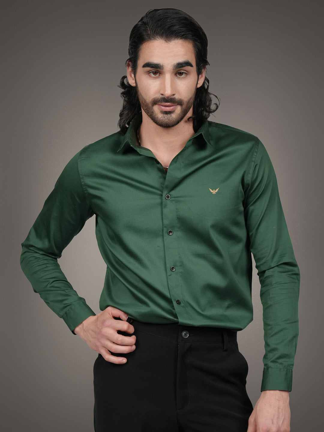 English Green Solid Cotton Satin Slim Fit Shirt