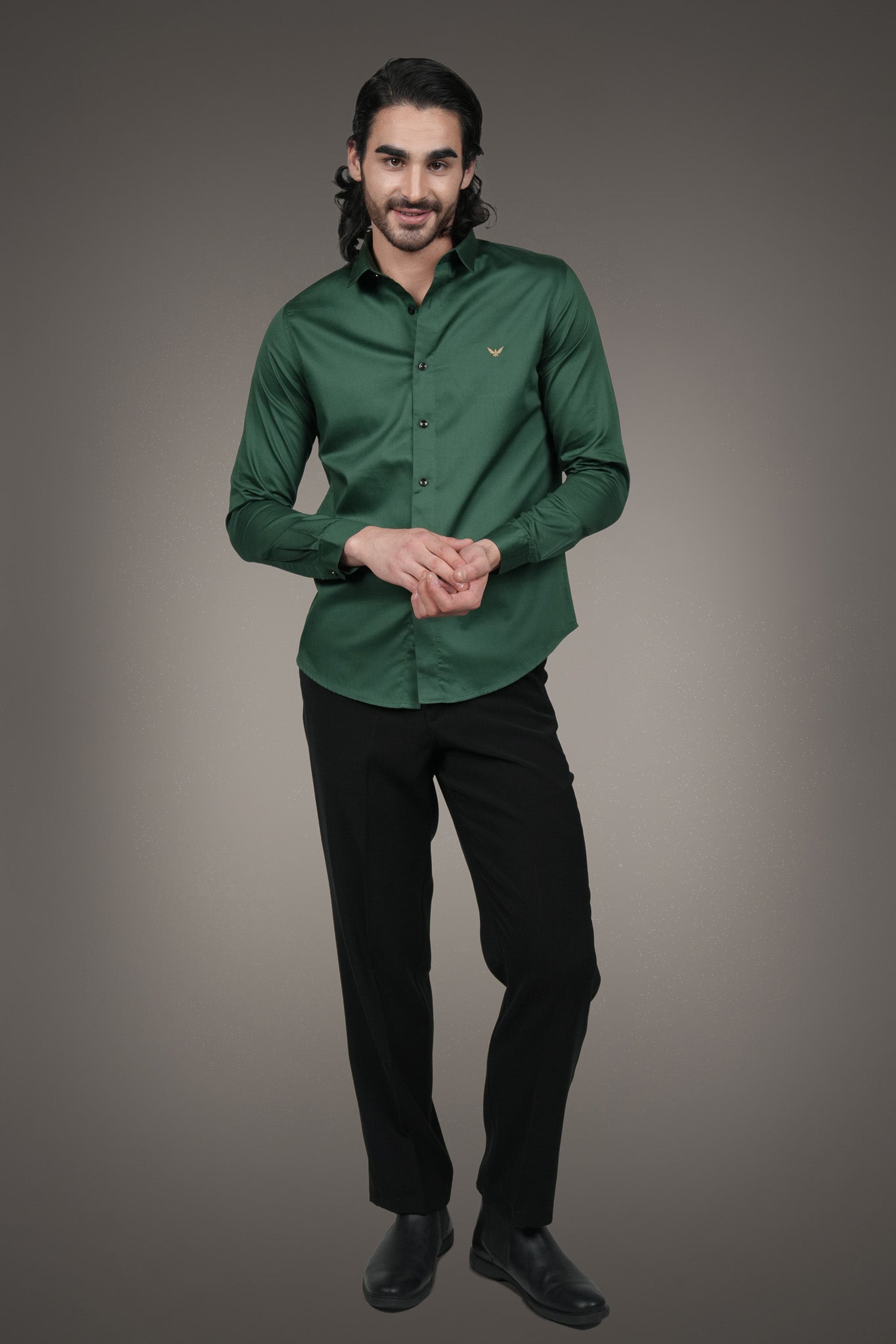 English Green Solid Cotton Satin Slim Fit Shirt