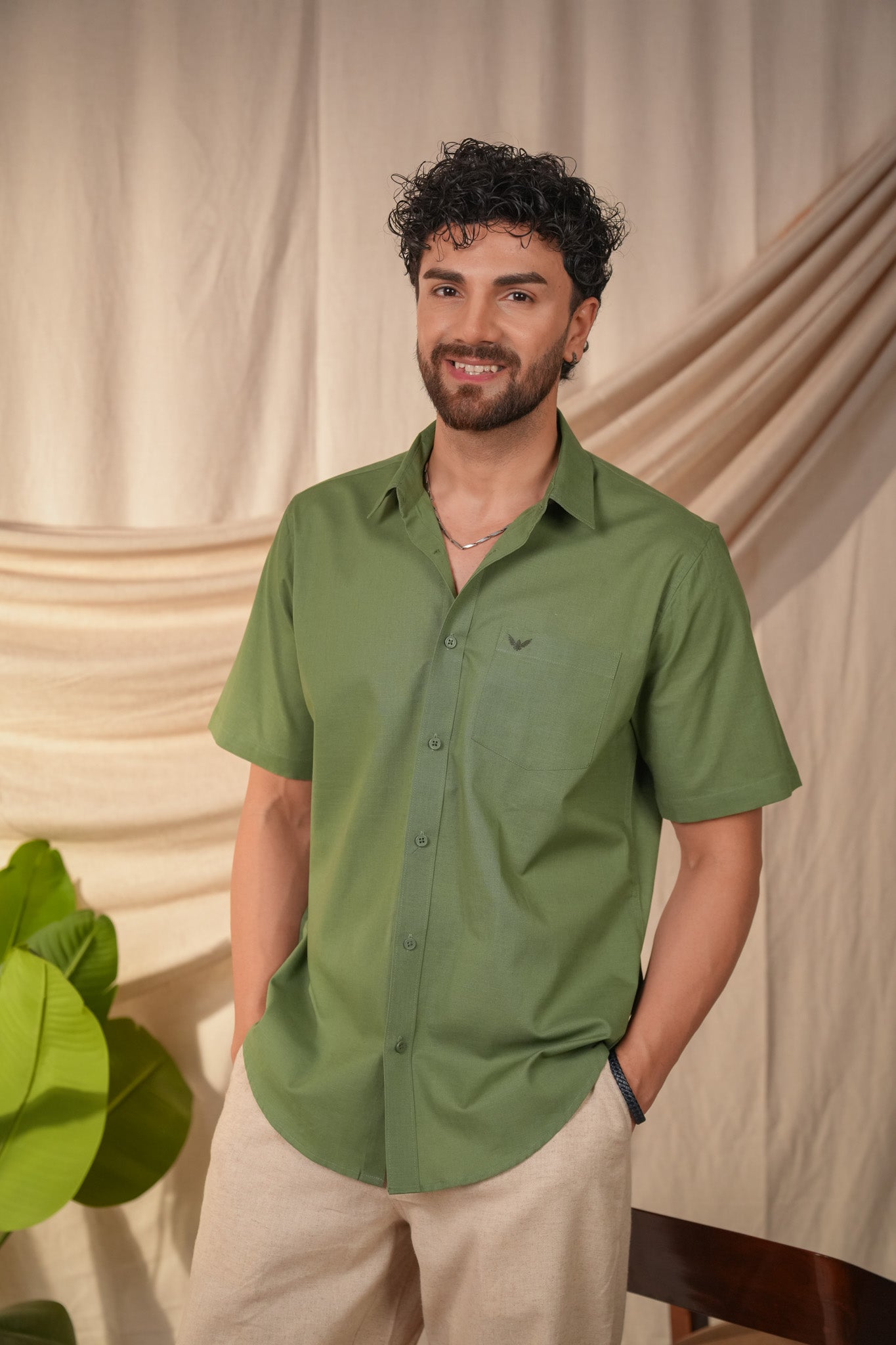 Moss Green Solid Pre-Washed Linen Cotton Slim Fit Shirt