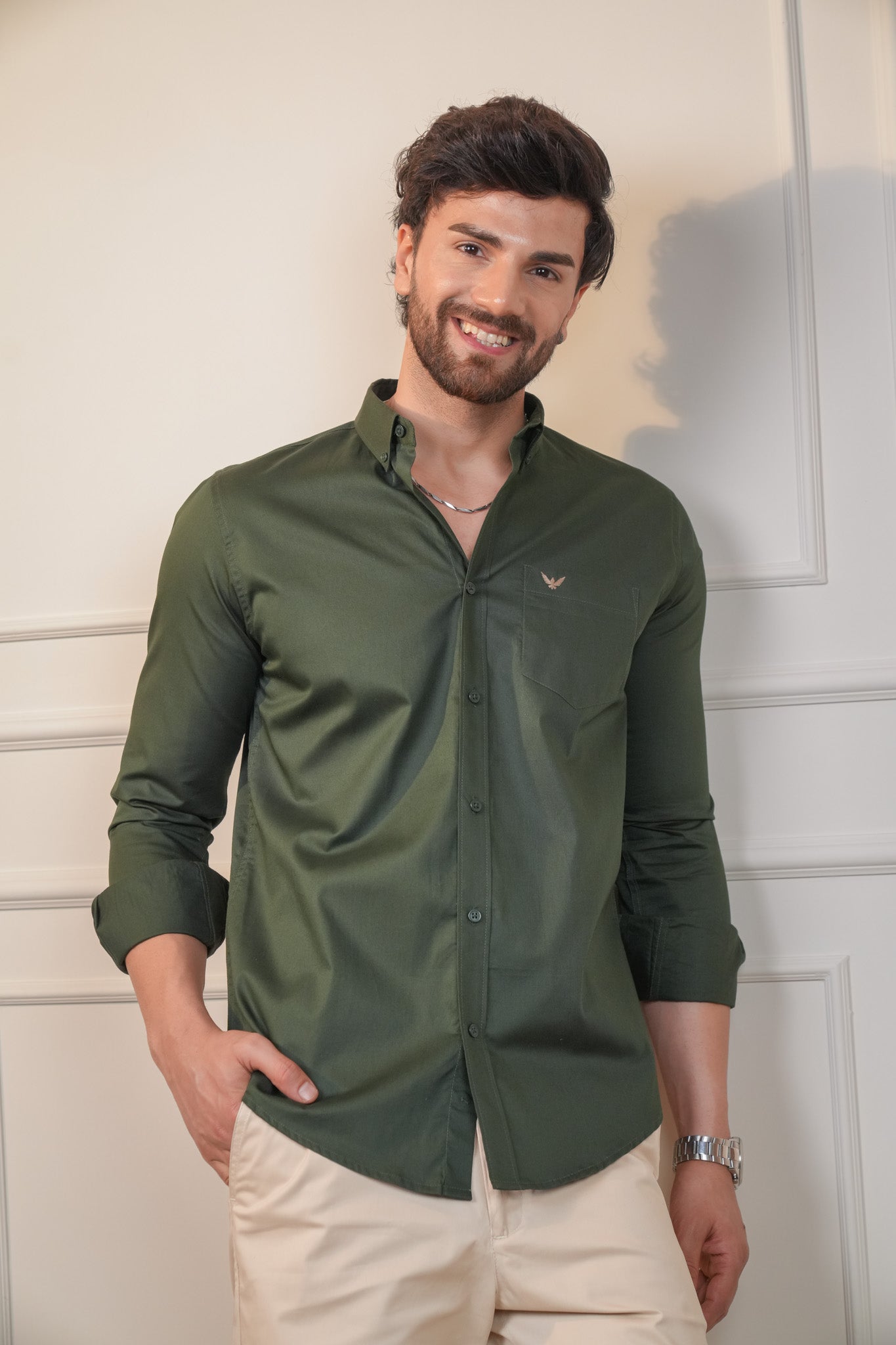 English Green Solid Cotton Twill  Slim Fit Shirt
