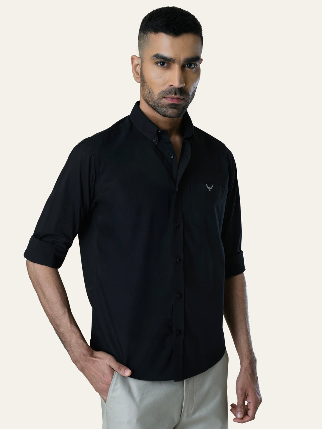 Black Solid Slim Fit Cotton Shirt