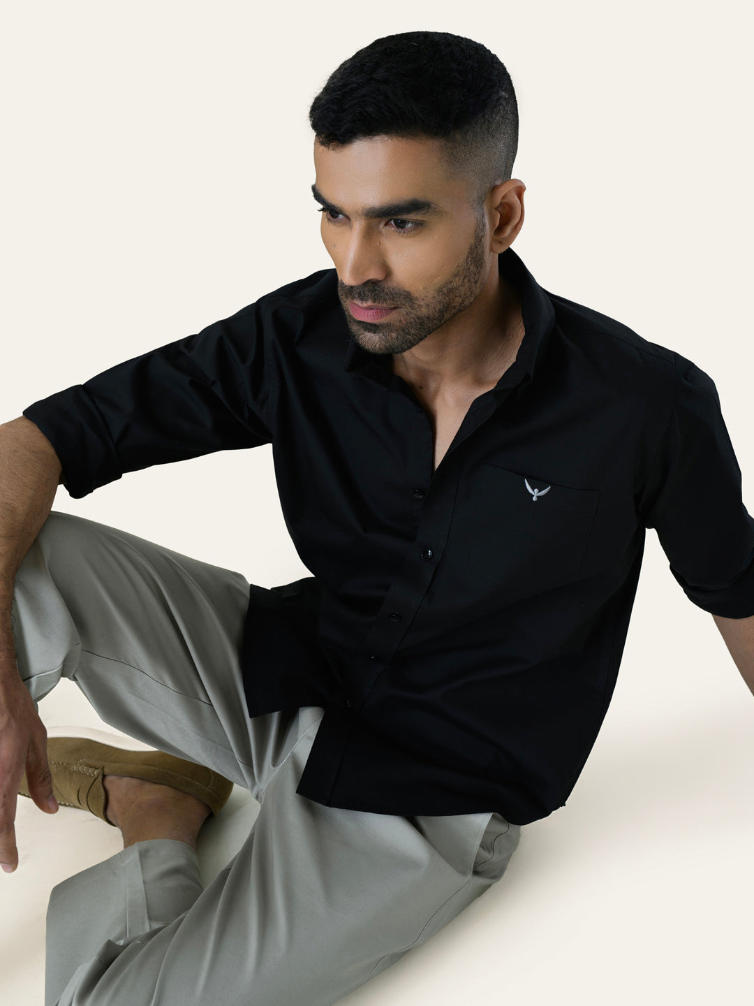 Black Solid Slim Fit Cotton Shirt