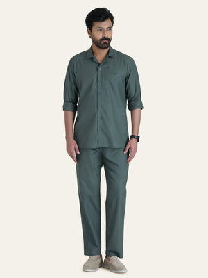 English Green Linen Solid Shirt Pants Co-ord Set.
