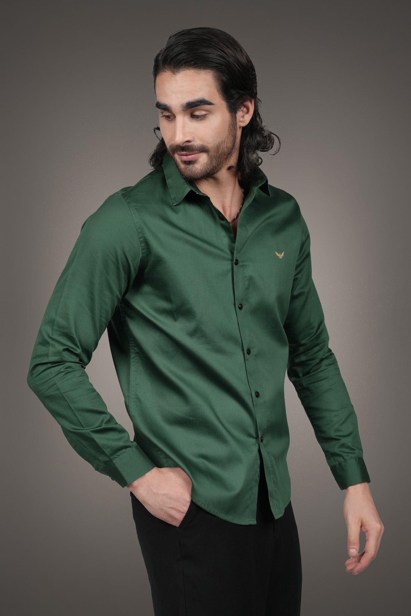 English Green Solid Cotton Satin Slim Fit Shirt